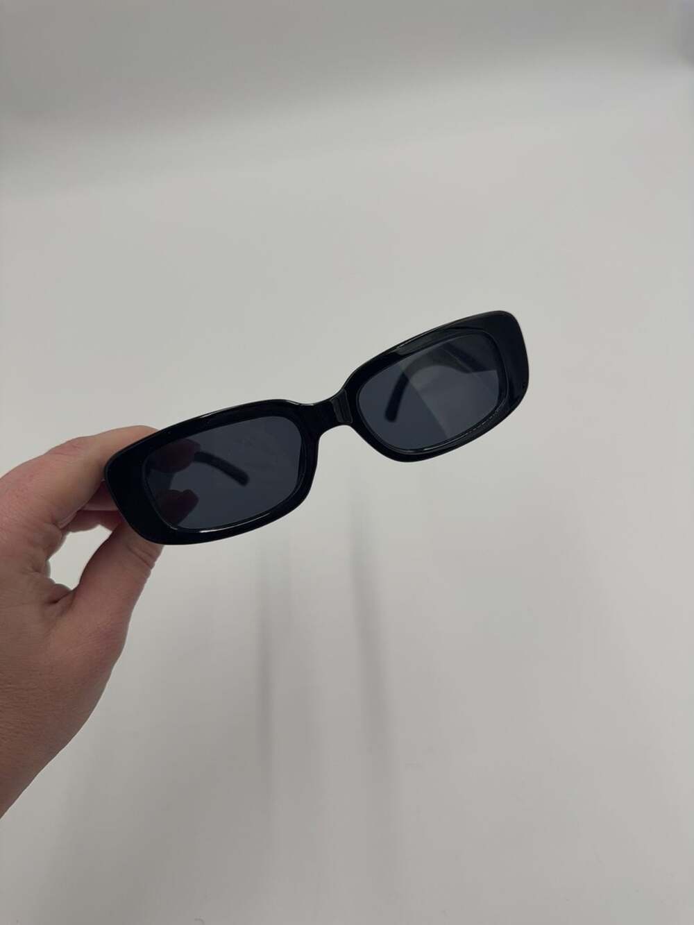 Y2K Black Rectangular Frame Sunglasses - Picture 2 of 5